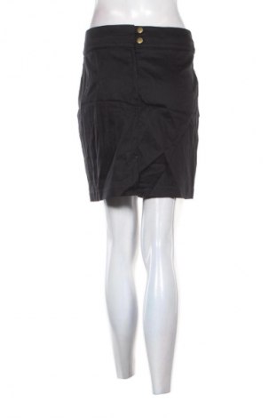 Пола H&M, Размер M, Цвят Черен, Цена 5,11 €