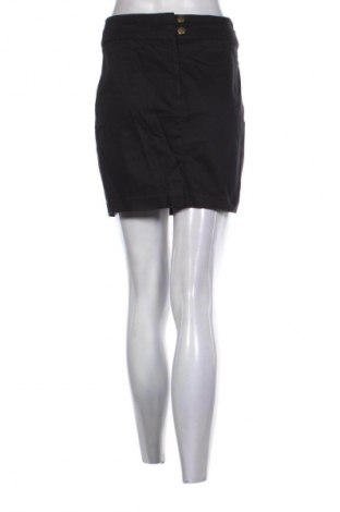 Пола H&M, Размер M, Цвят Черен, Цена 2,55 €