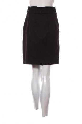 Sukně H&M, Velikost M, Barva Černá, Cena  59,00 Kč