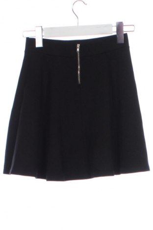 Пола H&M Divided, Размер XS, Цвят Черен, Цена 6,13 €