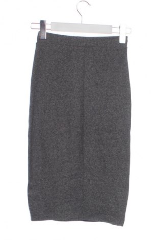 Fustă H&M Divided, Mărime XS, Culoare Gri, Preț 32,36 Lei