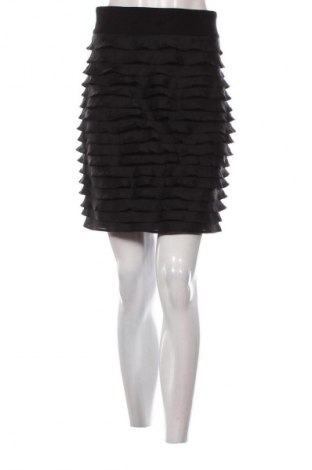 Пола In Wear, Размер M, Цвят Черен, Цена 5,11 €