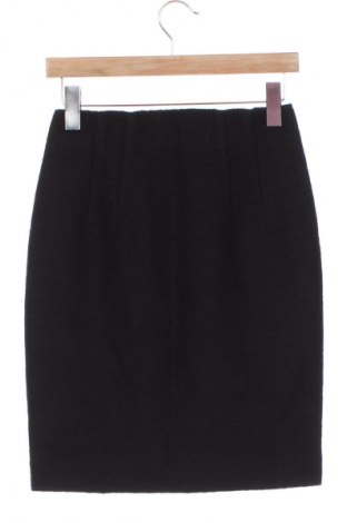 Пола In Wear, Размер XS, Цвят Черен, Цена 28,63 €