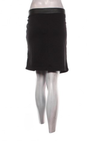 Spódnica Janina, Rozmiar XXL, Kolor Czarny, Cena 22,99 zł