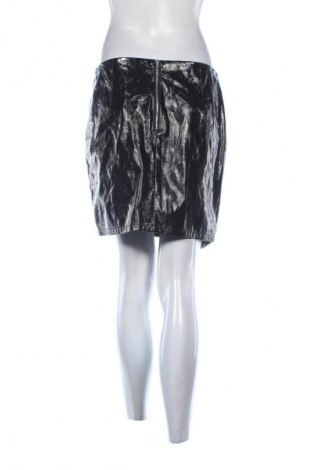 Пола Janina, Размер M, Цвят Черен, Цена 2,04 €