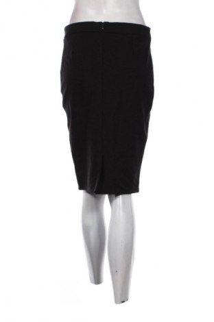 Sukně Mango, Velikost M, Barva Černá, Cena  109,00 Kč