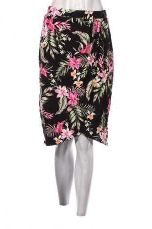 Пола Mauvette, Размер M, Цвят Многоцветен, Цена 10,22 €