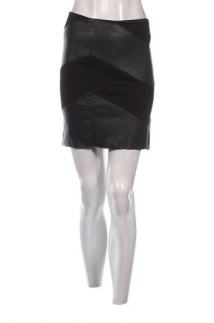 Sukně ONLY, Velikost S, Barva Černá, Cena  145,00 Kč