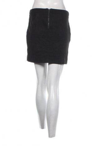 Spódnica ONLY, Rozmiar M, Kolor Czarny, Cena 12,99 zł