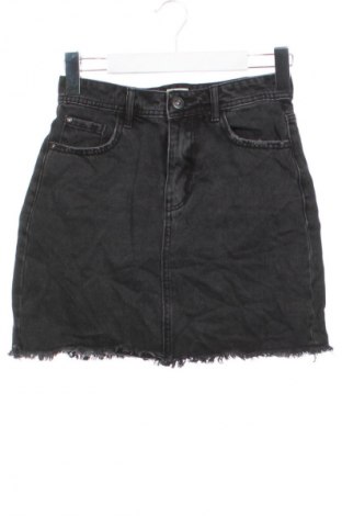 Sukně Pimkie, Velikost XXS, Barva Černá, Cena  49,00 Kč