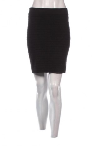Sukně Promod, Velikost M, Barva Černá, Cena  249,00 Kč
