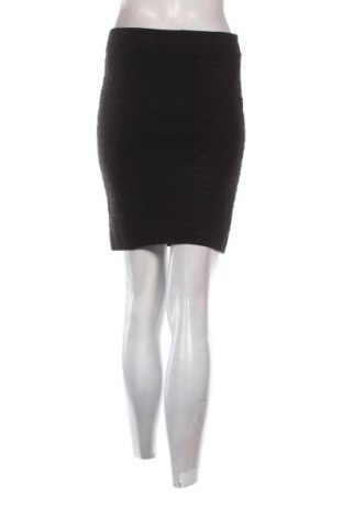 Sukně Promod, Velikost M, Barva Černá, Cena  249,00 Kč