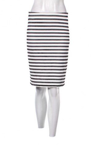 Φούστα Reserved, Μέγεθος M, Χρώμα Πολύχρωμο, Τιμή 1,99 €