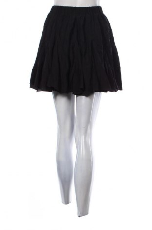 Пола Reserved, Размер S, Цвят Черен, Цена 9,20 €