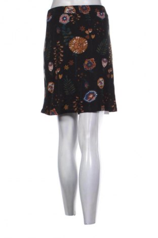 Пола Surkana, Размер XL, Цвят Многоцветен, Цена 3,57 €