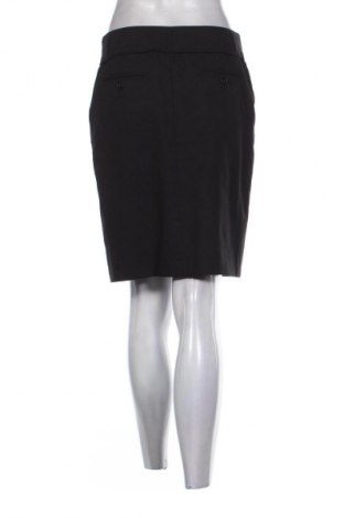 Пола Tatuum, Размер M, Цвят Черен, Цена 6,13 €