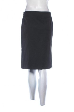 Пола Tatuum, Размер S, Цвят Черен, Цена 6,64 €