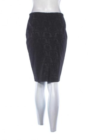 Пола Tatuum, Размер S, Цвят Черен, Цена 6,64 €