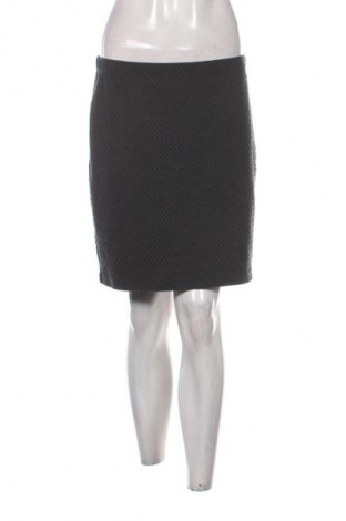 Spódnica True, Rozmiar L, Kolor Czarny, Cena 298,08 zł