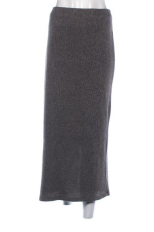 Пола Tu, Размер XL, Цвят Многоцветен, Цена 9,71 €