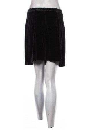 Пола Unbranded, Размер L, Цвят Черен, Цена 6,13 €