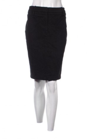 Пола Unbranded, Размер M, Цвят Черен, Цена 2,55 €