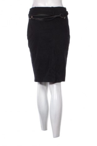 Пола Unbranded, Размер M, Цвят Черен, Цена 2,55 €