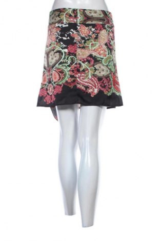 Пола Unbranded, Размер M, Цвят Многоцветен, Цена 2,04 €