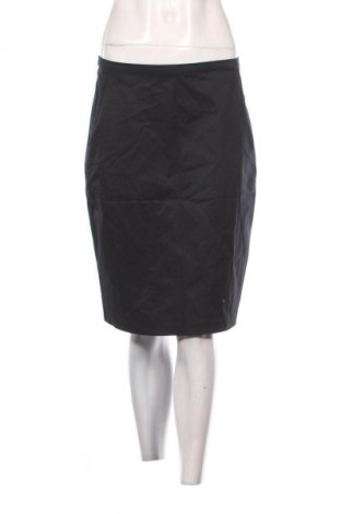 Пола United Colors Of Benetton, Размер M, Цвят Черен, Цена 2,04 €