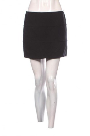 Spódnica United Colors Of Benetton, Rozmiar M, Kolor Czarny, Cena 118,99 zł