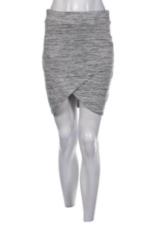 Пола VILA, Размер S, Цвят Сив, Цена 12,27 €