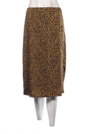 Пола VILA, Размер M, Цвят Многоцветен, Цена 12,78 €