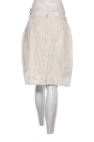 Пола Yessica, Размер L, Цвят Многоцветен, Цена 6,13 €