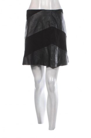 Пола Zara, Размер M, Цвят Черен, Цена 3,06 €