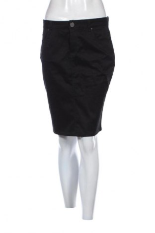 Пола Zara, Размер L, Цвят Черен, Цена 3,06 €