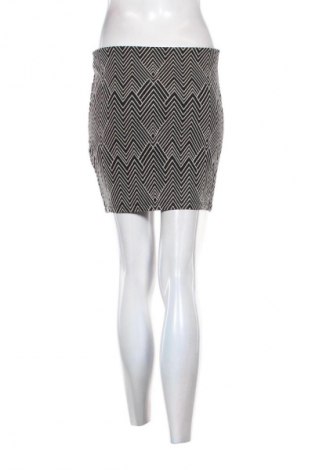 Spódnica Zara, Rozmiar M, Kolor Kolorowy, Cena 6,99 zł