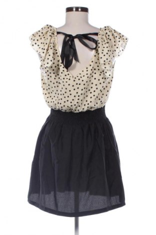 Ruha Allegra K, Méret M, Szín Sokszínű, Ár 959 Ft