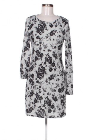 Рокля Beloved, Размер M, Цвят Многоцветен, Цена 4,80 €