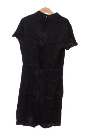 Kleid Bershka, Größe XS, Farbe Schwarz, Preis € 15,99