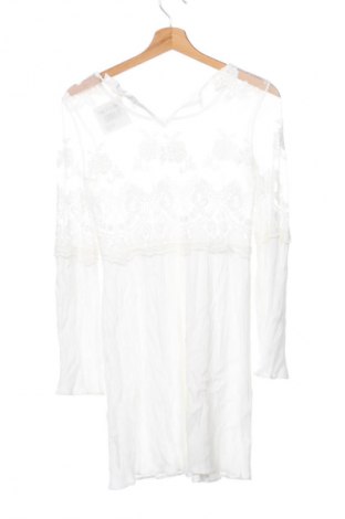 Sukienka Bershka, Rozmiar S, Kolor Biały, Cena 19,99 zł