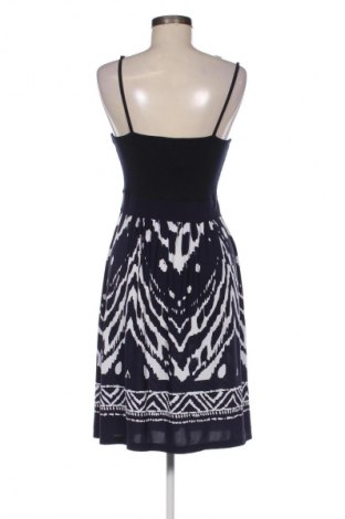 Sukienka Bershka, Rozmiar M, Kolor Kolorowy, Cena 66,11 zł