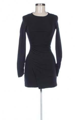 Рокля Bershka, Размер XS, Цвят Черен, Цена 4,60 €