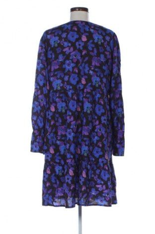 Рокля Body Flirt, Размер L, Цвят Многоцветен, Цена 20,96 €