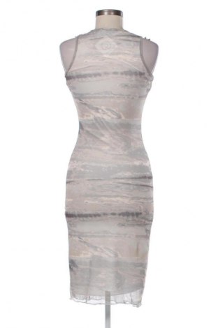 Sukienka Boohoo, Rozmiar M, Kolor Kolorowy, Cena 60,38 zł