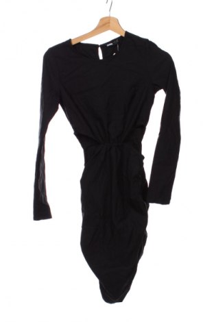 Šaty  Cropp, Velikost S, Barva Černá, Cena  169,00 Kč