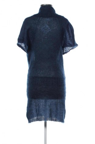 Kleid Cycle, Größe M, Farbe Blau, Preis € 23,99
