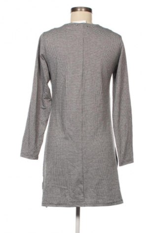 Kleid Defacto, Größe L, Farbe Mehrfarbig, Preis € 1,99