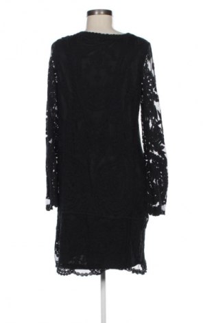 Sukienka Dry Lake., Rozmiar M, Kolor Czarny, Cena 42,33 zł