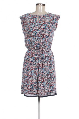 Рокля Esprit, Размер S, Цвят Многоцветен, Цена 11,75 €