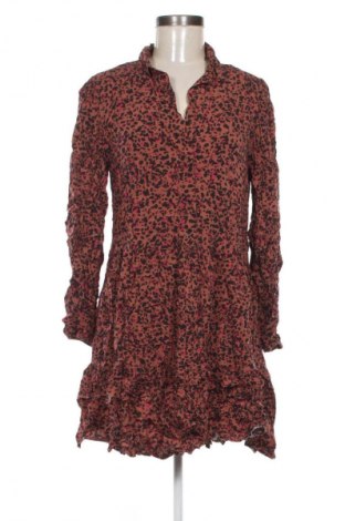 Рокля Esprit, Размер M, Цвят Многоцветен, Цена 4,60 €